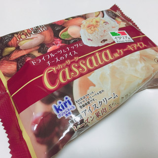 「ローソン Uchi Cafe’ SWEETS カッサータ風ケーキアイス」のクチコミ画像 by むぎのまるさん