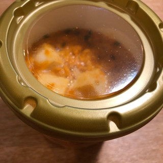 「マルちゃん なめらか豆腐を食べるスープ スンドゥブチゲ味 カップ10.4g」のクチコミ画像 by ヘルシーさん
