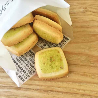 「無印良品 ピスタチオとバニラのクッキー 袋60g」のクチコミ画像 by もみぃさん