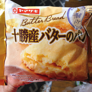 「ヤマザキ 十勝産バターのパン 袋1個」のクチコミ画像 by ジェラトーニさん