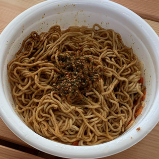 「日清食品 日清焼そばU.F.O. スパイスキーマカレー焼そば カップ110g」のクチコミ画像 by 南寄りの風さん