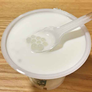 「EMIAL タピオカ入りココナッツミルク カップ160g」のクチコミ画像 by もみぃさん