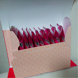 「亀田製菓 HAPPY Turn’s クリスピータイプ ストロベリー 箱10個」のクチコミ画像 by レビュアーさん