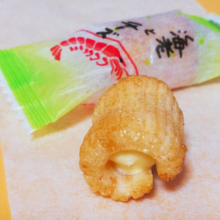 「井崎商店 海老とチーズ 袋53g」のクチコミ画像 by ミヌゥさん