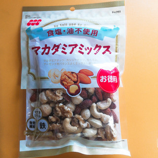 「ヨシピー 食塩不使用マカダミアミックス 袋140g」のクチコミ画像 by ミヌゥさん