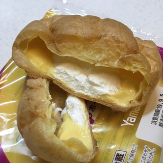 「ヤマザキ 大きなツインシュー 安納芋クリーム＆ホイップ 袋1個」のクチコミ画像 by Qタロウさん
