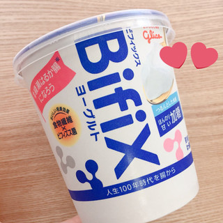 「グリコ BifiXヨーグルト ほんのり甘い加糖 カップ375g」のクチコミ画像 by 風鈴 ぷりんさん