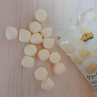 「トップバリュ ベストプライス クリームチーズ風味マシュマロ 袋60g」のクチコミ画像 by ぺりちゃんさん