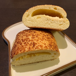 「Pasco 香ばしいチーズパン 袋1個」のクチコミ画像 by すずしろさん