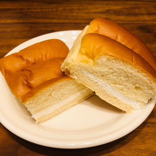 「ヤマザキ Bread Selection ミルククリームサンド 袋1個」のクチコミ画像 by Memoさん