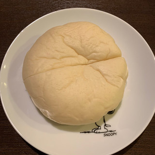 「第一パン ハローキティのりんごヨーグルトクリームパン 袋1個」のクチコミ画像 by すずしろさん