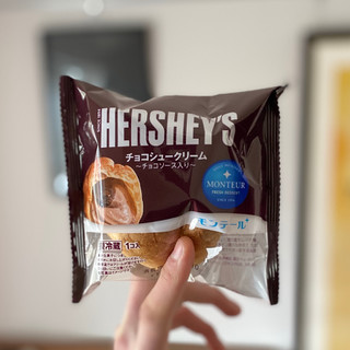 「モンテール 小さな洋菓子店 HERSHEY’S チョコシュークリーム 袋1個」のクチコミ画像 by レビュアーさん