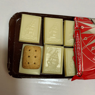 「ブルボン アルフォート ミニチョコレート メープル 箱12個」のクチコミ画像 by ぷて1103さん