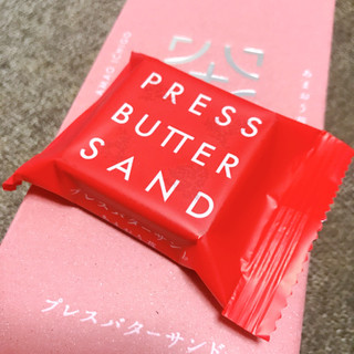 「PRESS BUTTER SAND バターサンド あまおう苺」のクチコミ画像 by レビュアーさん