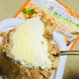 「セブンプレミアム スイーツカップアイス Wチーズケーキ カップ90ml」のクチコミ画像 by green_appleさん