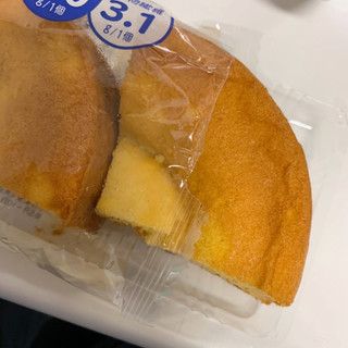 「ローソン NL 大麦のシフォンケーキ バニラ 2個入」のクチコミ画像 by ぷて1103さん