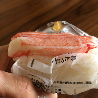 「セブン-イレブン 具たっぷり 香り箱の寿司」のクチコミ画像 by むチャさん