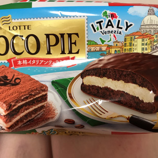 「ロッテ 世界を旅するチョコパイ 本格イタリアンティラミス 袋2個」のクチコミ画像 by ももっち0511さん
