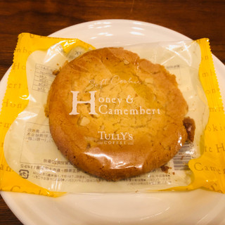 「タリーズ ソフトクッキー はちみつカマンベール 袋1個」のクチコミ画像 by Memoさん
