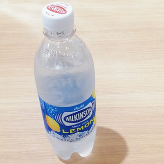 「アサヒ ウィルキンソン タンサン レモン ペット500ml」のクチコミ画像 by ミヌゥさん