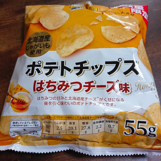 「トップバリュ ポテトチップス はちみつチーズ味 袋60g」のクチコミ画像 by ぺりちゃんさん
