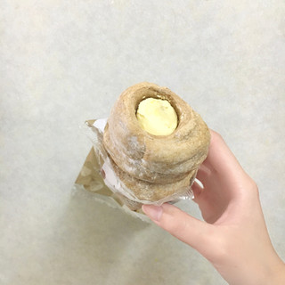 「ファミリーマート 冷やして食べるパイコロネ マロンクリーム」のクチコミ画像 by もぐもぐはむちゃんさん