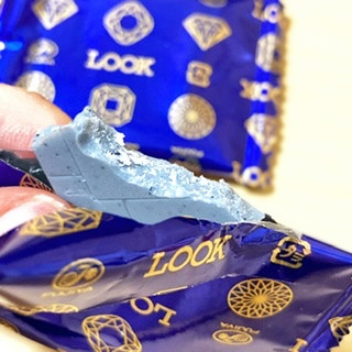 「不二家 LOOK 青い宝石 箱40g」のクチコミ画像 by もぐミさん