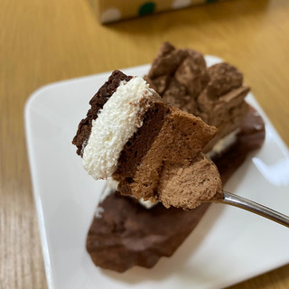 「スターバックス クラシックチョコレートケーキ」のクチコミ画像 by ちいぼうさん