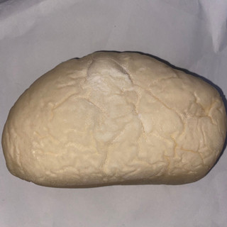 「第一パン ホワイトチョコとマカダミアナッツのパン 袋1個」のクチコミ画像 by 炭水化物の佐内さん
