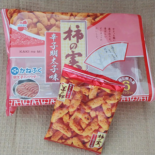 「阿部幸製菓 柿の実 辛子明太子味 25g×6袋」のクチコミ画像 by Guguさん