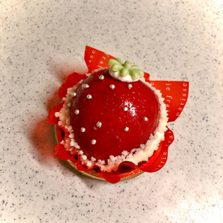 「シャトレーゼ まんまる苺ケーキ」のクチコミ画像 by むぎっこさん