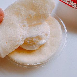 「不二家 白いパンケーキ5種のチーズ 袋1個」のクチコミ画像 by ぺりちゃんさん