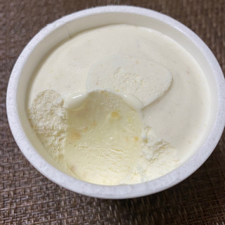 「セブン-イレブン ミスターチーズケーキ アイスクリーム カップ130ml」のクチコミ画像 by ちいぼうさん