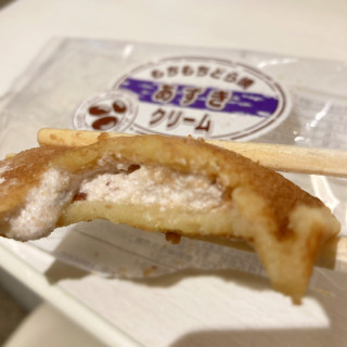 「ますや食品 もちもちどら焼 あずきクリーム 袋1個」のクチコミ画像 by もぐミさん