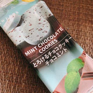 「ファミリーマート FAMIMA CAFE＆SWEETS とろけるチョコクッキーチョコミント」のクチコミ画像 by かみこっぷさん