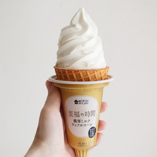 「ローソン Uchi Cafe’ SWEETS 濃厚ミルクワッフルコーン カップ180ml」のクチコミ画像 by Yulikaさん