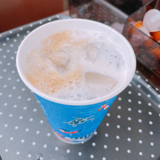 「ローソン MACHI cafe’ アイスカフェラテ M」のクチコミ画像 by ぺりちゃんさん