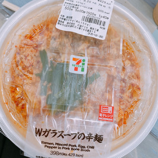 「セブン-イレブン Wガラスープの辛麺」のクチコミ画像 by ぺりちゃんさん