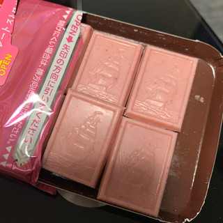 「ブルボン アルフォートミニチョコレート ストロベリー 箱12個」のクチコミ画像 by きりみちゃんさん