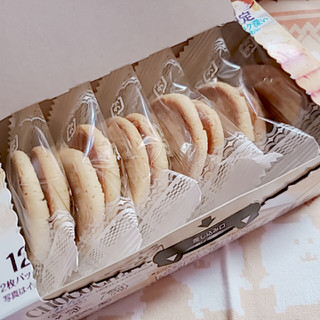 「森永製菓 ホワイトチョコチップクッキー 箱12枚」のクチコミ画像 by ひよどっとさん