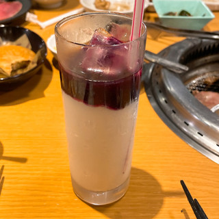 「焼肉きんぐ ブルーベリーミルクムース」のクチコミ画像 by ぺりちゃんさん