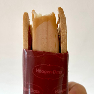 「ハーゲンダッツ クリスピーサンド アーモンドバターサンド 箱60ml」のクチコミ画像 by カスタード ホイップさん