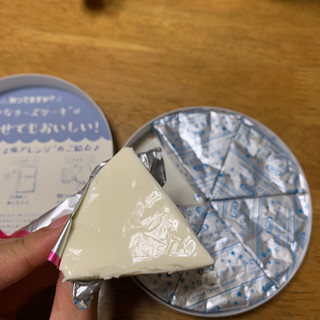 「クラフト 小さなチーズケーキ レアチーズケーキ 箱102g」のクチコミ画像 by きりみちゃんさん