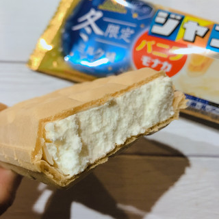 「森永製菓 バニラモナカジャンボ ミルクのコクアップ 袋150ml」のクチコミ画像 by ice-tokkoさん