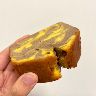 「ファミリーマート FAMIMA CAFE＆SWEETS 栗のパウンドケーキ」のクチコミ画像 by apricotさん