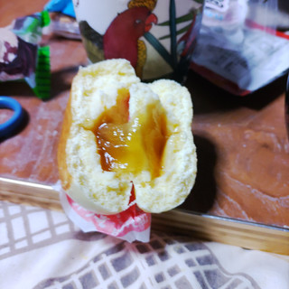 「ファミリーマート バター香る ホットケーキまん」のクチコミ画像 by 久やんさん