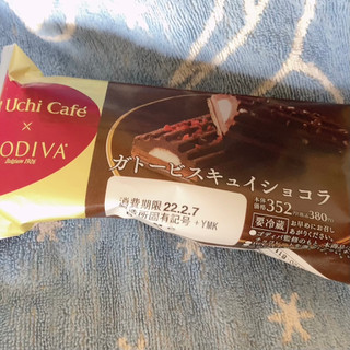 「ローソン Uchi Cafe’ ×GODIVA ガトービスキュイショコラ」のクチコミ画像 by まえ子んさん
