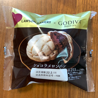 「ローソン LAWSONBAKERY×GODIVA ショコラメロンパン」のクチコミ画像 by 7070さん