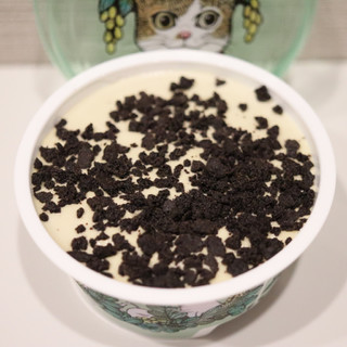 「ローソン Uchi Cafe’ ピスタチオアイス＆ココアクッキー」のクチコミ画像 by Yulikaさん