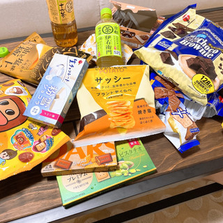 「山芳製菓 金のポテトチップス 金ごま油と塩味 袋42g」のクチコミ画像 by ぺりちゃんさん